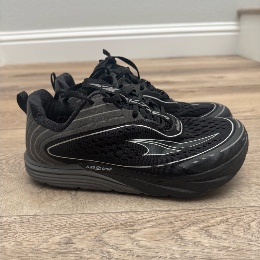 Altra Torin 3.5 Womens 9 Triple Black Athletic Running Shoes